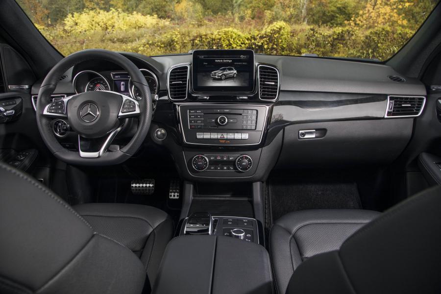  Mercedes-AMG GLE43 4Matic 2016 года  (NA) (фото 18 из 30)